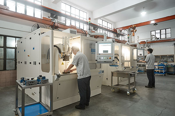 /uploads/image/2021/05/10/上海立新.jpg 上海立新.jpg